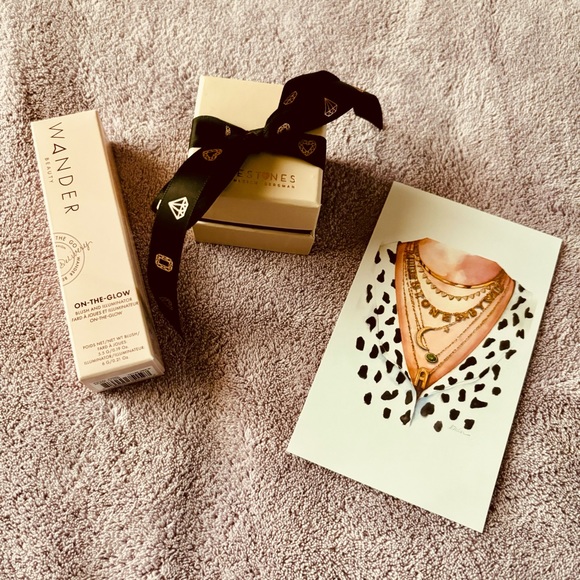 Charlie and Marcelle 14k yellow gold opal ring, size 7 - Picture 11 of 11